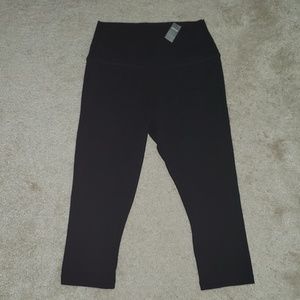 NWT‼Aerie Chill High Waisted Crop Leggings